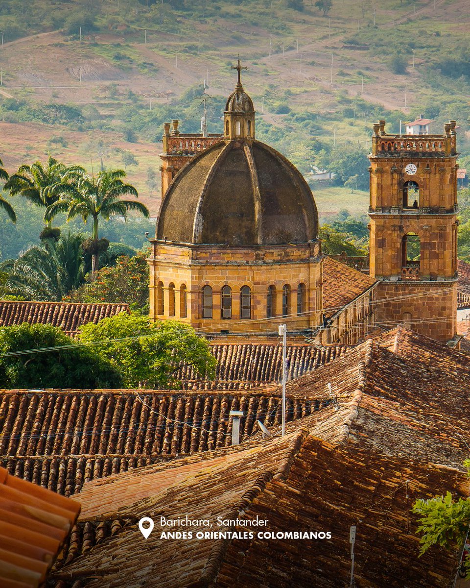 colombia_travel's tweet photo. Parece que Haaland no es el único que se está robando las miradas. ⚽🇨🇴
En #ElPaísDeLaBelleza algunos destinos también.
Descubrelos aquí: [https://t.co/SpK3tOzzPF] https://t.co/hbbZY1Ilo4