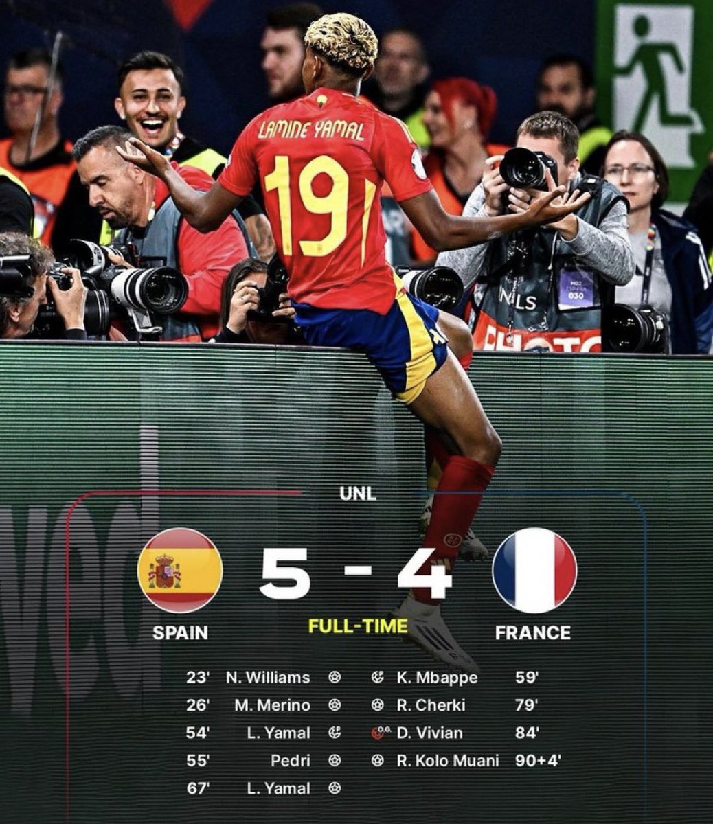 7crrris's tweet photo. لامين يامال : 🚨🚨

فرنسا اما تصل الى نهائي كاس العالم الثالث تواليا او نهزمهم للمرة الثالثة تواليا 😱😱 https://t.co/JaUNBqsozm