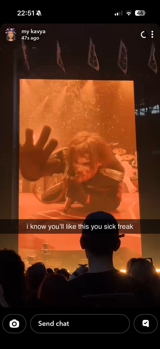 sabdrella's tweet photo. me talking to kav about gerard on every platform for the last couple days she must be so sick of me i appreciate this tho https://t.co/HG8Hmh4w6n