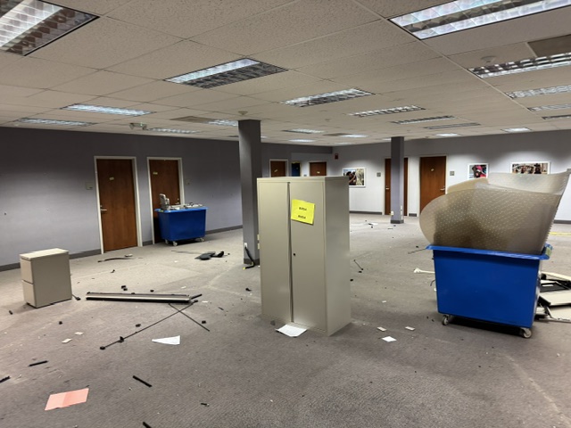biomedacademy's tweet photo. What a difference a day makes!  This is going to be AMAZING💙💚  Our new K-6 building is buzzing....🐝 https://t.co/NdKAP2M2Ti