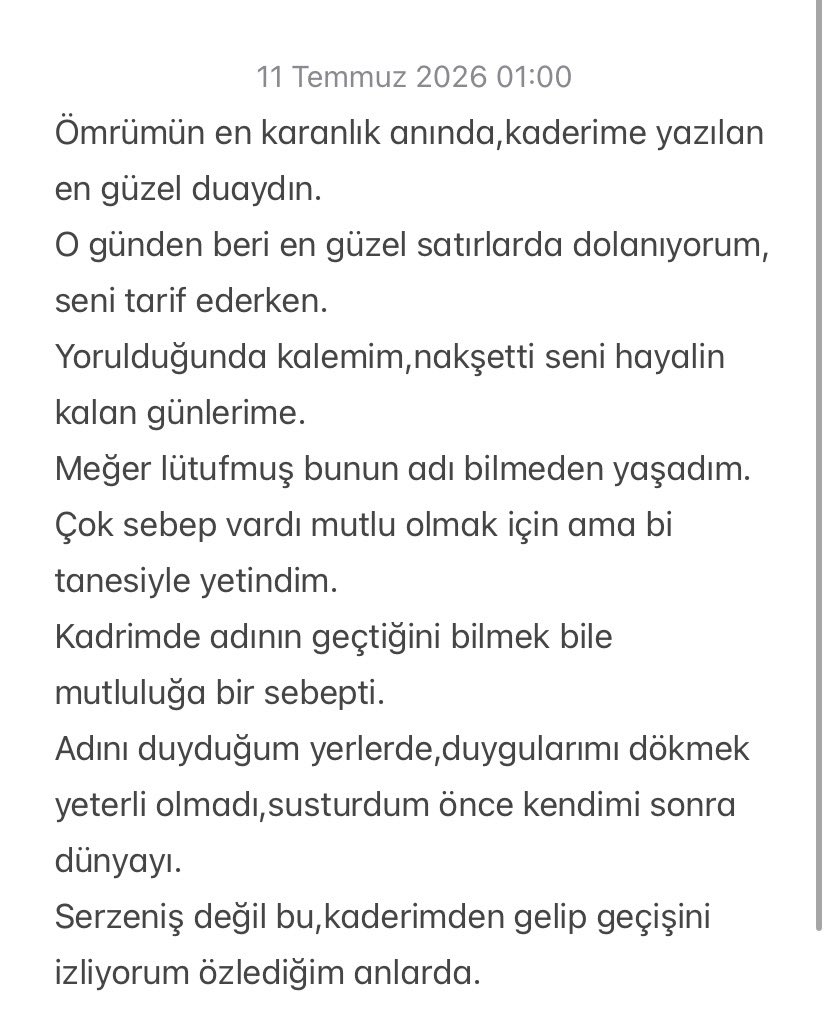 ala__art__'s tweet photo. ✨🌙 #iyigeceler  01:01 https://t.co/QuGhQCgwos