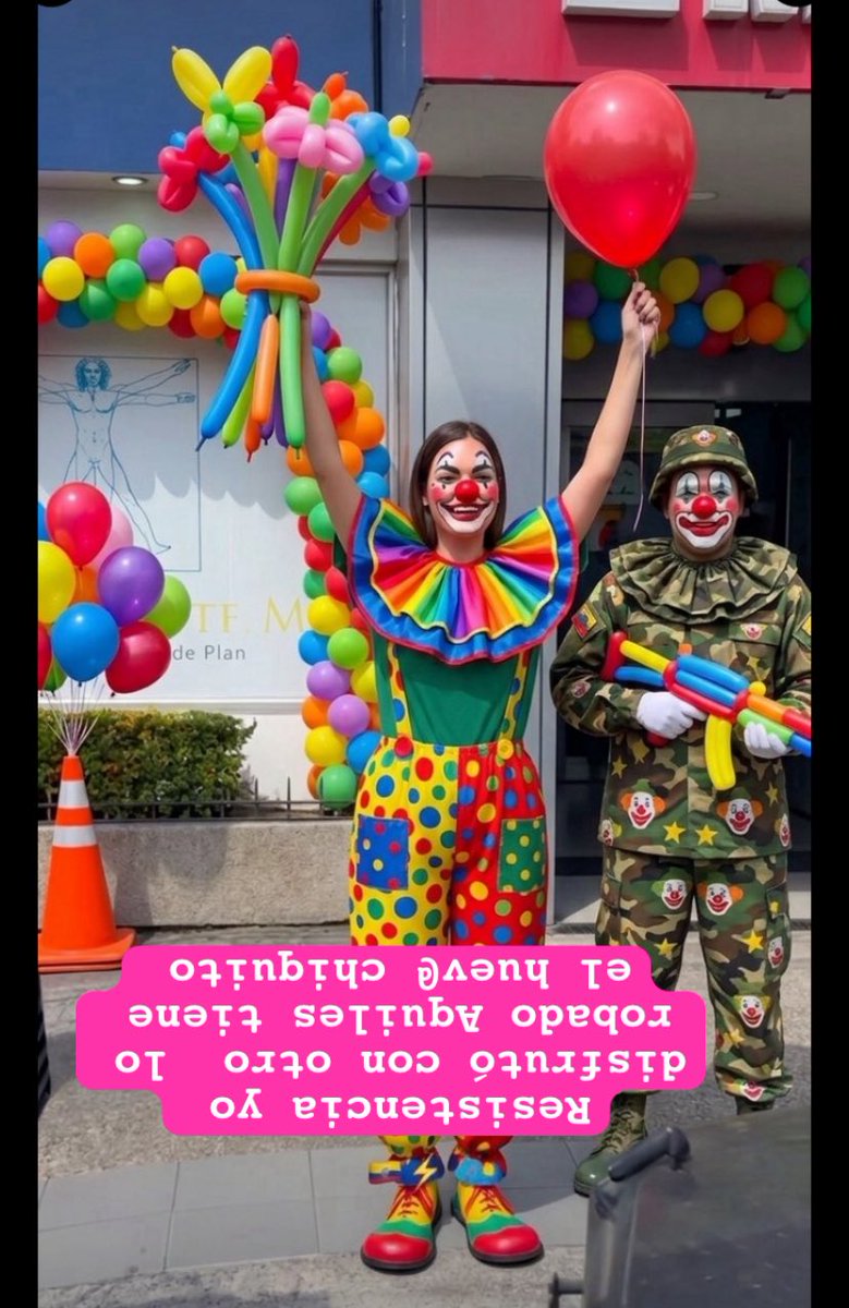 MagdalenaC78752's tweet photo. @ArturoJEscala @aquilesalvarez Nadie te cree payasa ponte a trabajar como toda mujer Guayaquil leña sudándola de verdad 
No viviendo de lo robado cínica https://t.co/oIsCE0WtIs