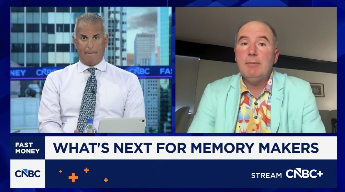 DivesTech's tweet photo. Great to be on @CNBCFastMoney with @SullyCNBC discussing tech stocks into the second half of the year with the AI Revolution front and center as we dive into tech monetization theme with @GuyAdami  🏆📺👇🔥🐂🍿 @CNBC @CNBCtech https://t.co/UceGBYKqgS