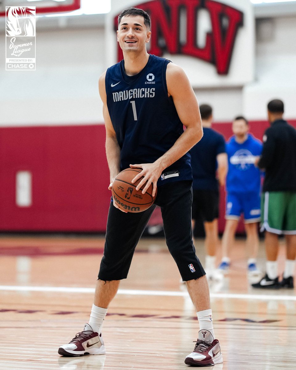 dallasmavs's tweet photo. The SL work continues 🎰

@Chase  // #MFFL https://t.co/GOUFHva5LI
