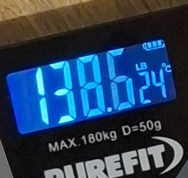 Vvx_022's tweet photo. I'm still a bit nervous to post anything about myself but... Finally out of the 140s! https://t.co/gTX3lAHj6F