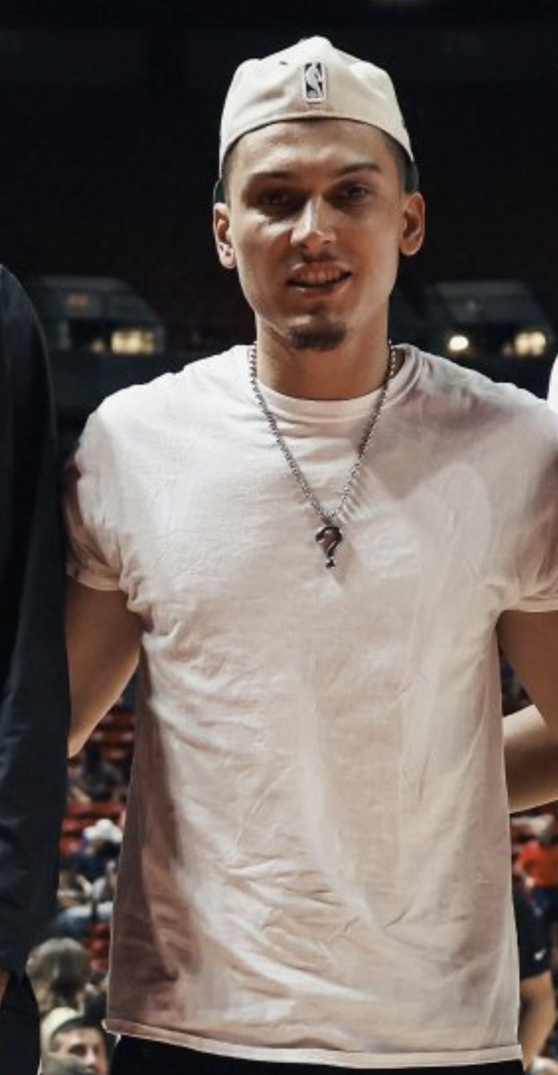 WadexFlash's tweet photo. Tyler Herro has a mark under his right eye and looks a bit swollen compared to his left.

Yea Bam gave him that hook😭 https://t.co/9Xzi3W6gLf