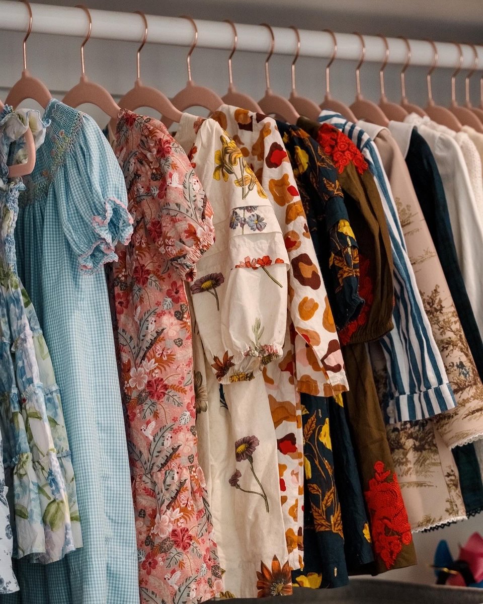 megmasha2's tweet photo. Just nailed folding all the fresh laundry in one go—my arms are tired but my closet looks so neat! ， https://t.co/4CAU9GbfwZ