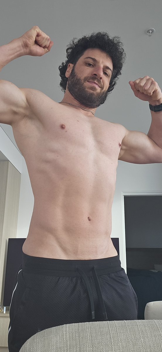 GiantGymJunkie tweet picture