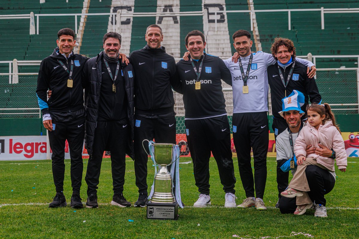 Racing Club tweet media