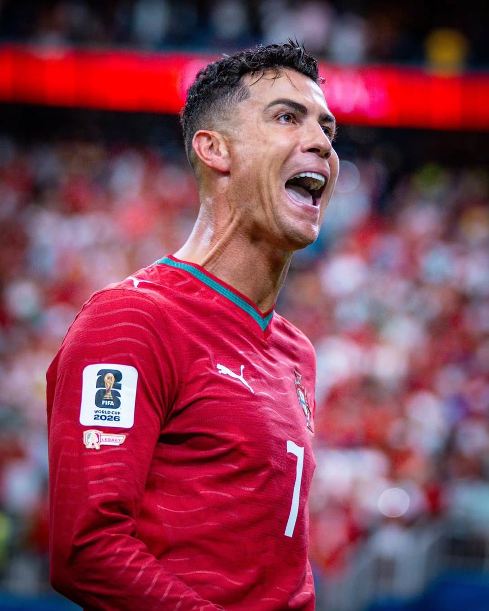 CRonaldoNews's tweet photo. 🇵🇹🔥 https://t.co/QZp7CAkrfJ
