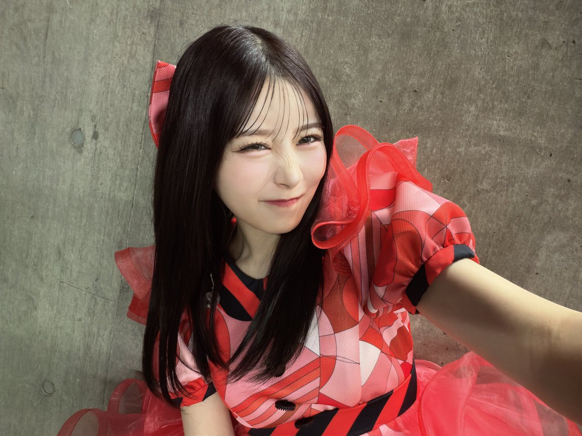 hyena_afro's tweet photo. 月足天音さんおはようございます☀
今日はセブンイレブンの日でラボセだね
検索🔎マーク押したらFRUITSZIPPER出てきたよ
とりあえずストレートのあまねんが好き過ぎます
美しさは罪と言うなら罪は全て私が被るのでもっと美しくなってください
10周年まであと1日？
#月足天音
#月足天音10thAnniversary https://t.co/JirrzgJVH3
