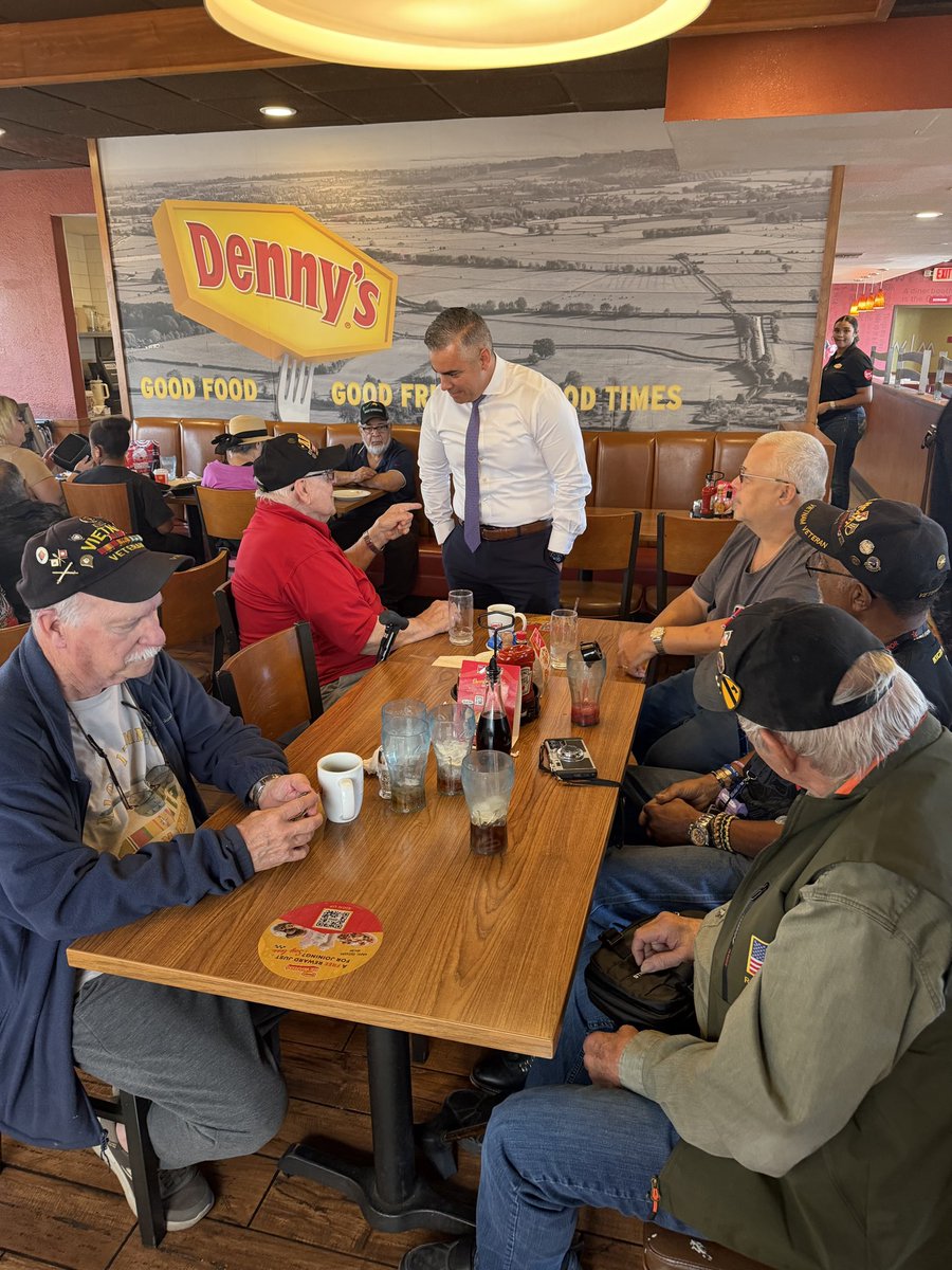 RepCiscomani's tweet photo. A quick stop at Denny's in Casa Grande turned into a great chance to visit with veterans who have served our nation!

Thank you for the great conversation — and for your service. 🇺🇸 https://t.co/QuG0C0H4JS