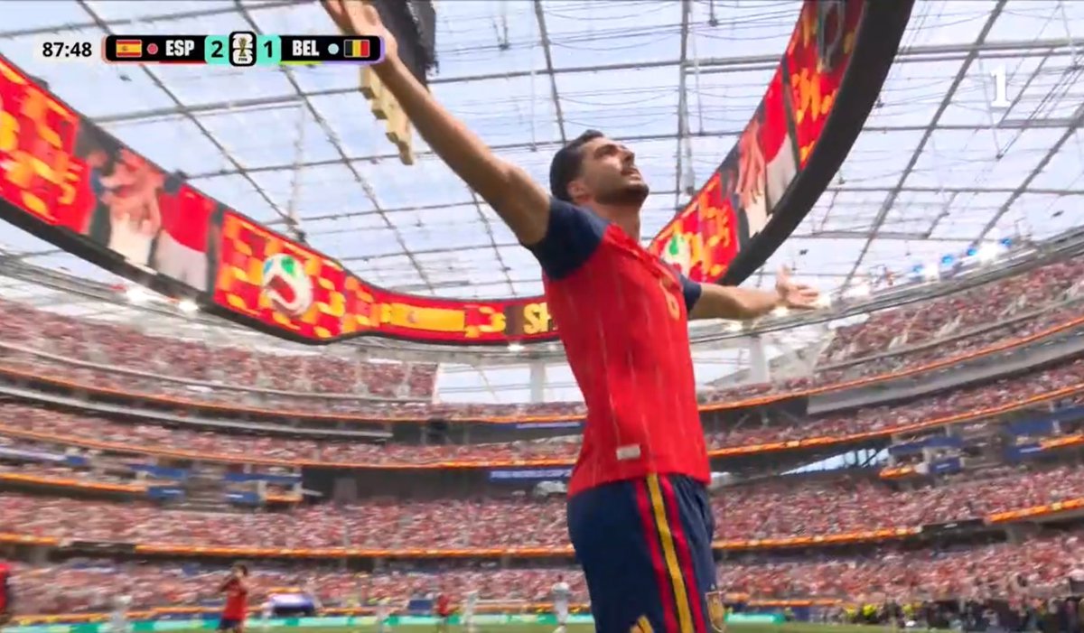 AnaFtima6's tweet photo. Vamos!! 🇪🇸🎉
#España https://t.co/ySAcCidqGX