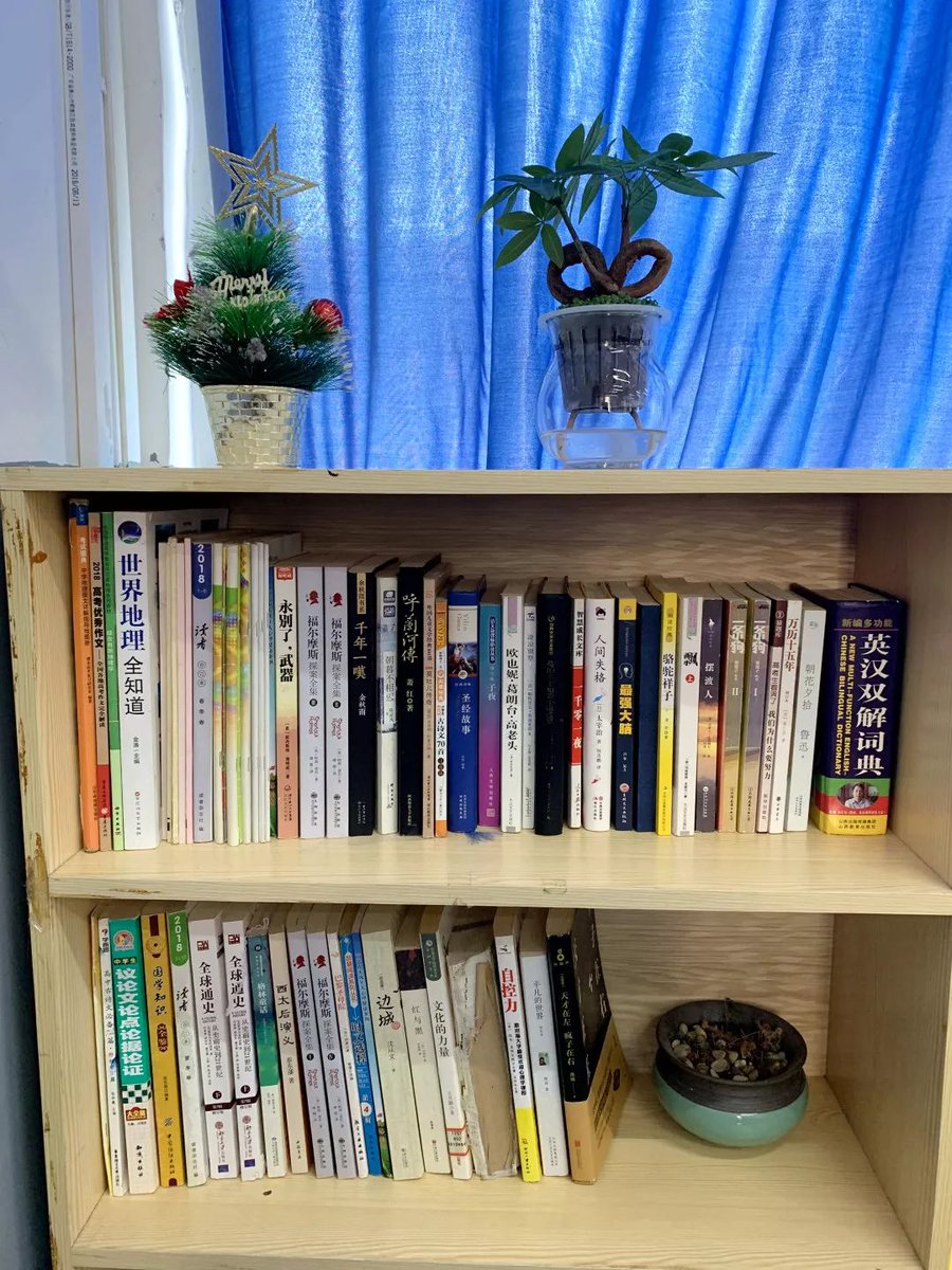 NSchieritz's tweet photo. New semester vibes! Fresh starts, sharp goals, and all the tiny wins ahead—let’s make this term one to remember! https://t.co/u7urTSjVw1