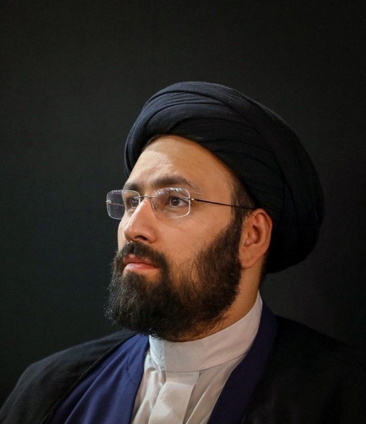 hoseinzebarjad's tweet photo. سیدعلی خمینی: نمی‌شود که ما در هنگام بزنگاه‌ها دست به دامن مردم بشویم و وقتی که آب‌ها از آسیاب افتاد بگوییم این‌ها تندند، اینها افراطی هستند https://t.co/L51cKbY4J7