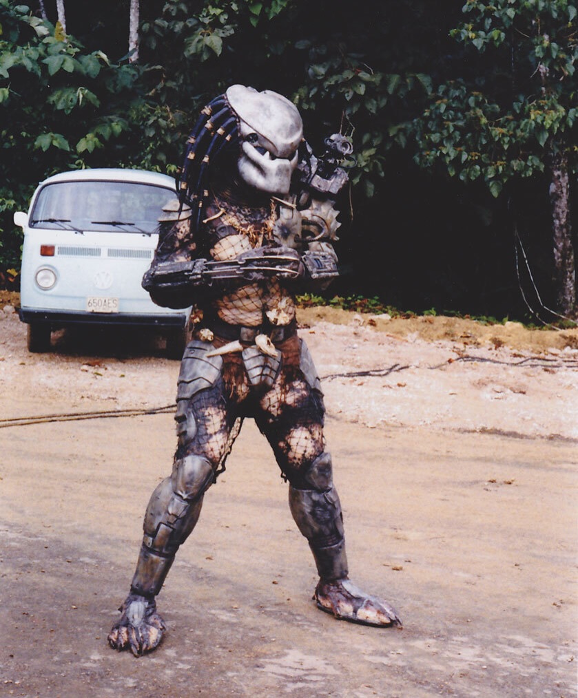 RetroReminiscer's tweet photo. Behind the scenes photos from the filming of PREDATOR (1987). https://t.co/7H3ROxYIb6