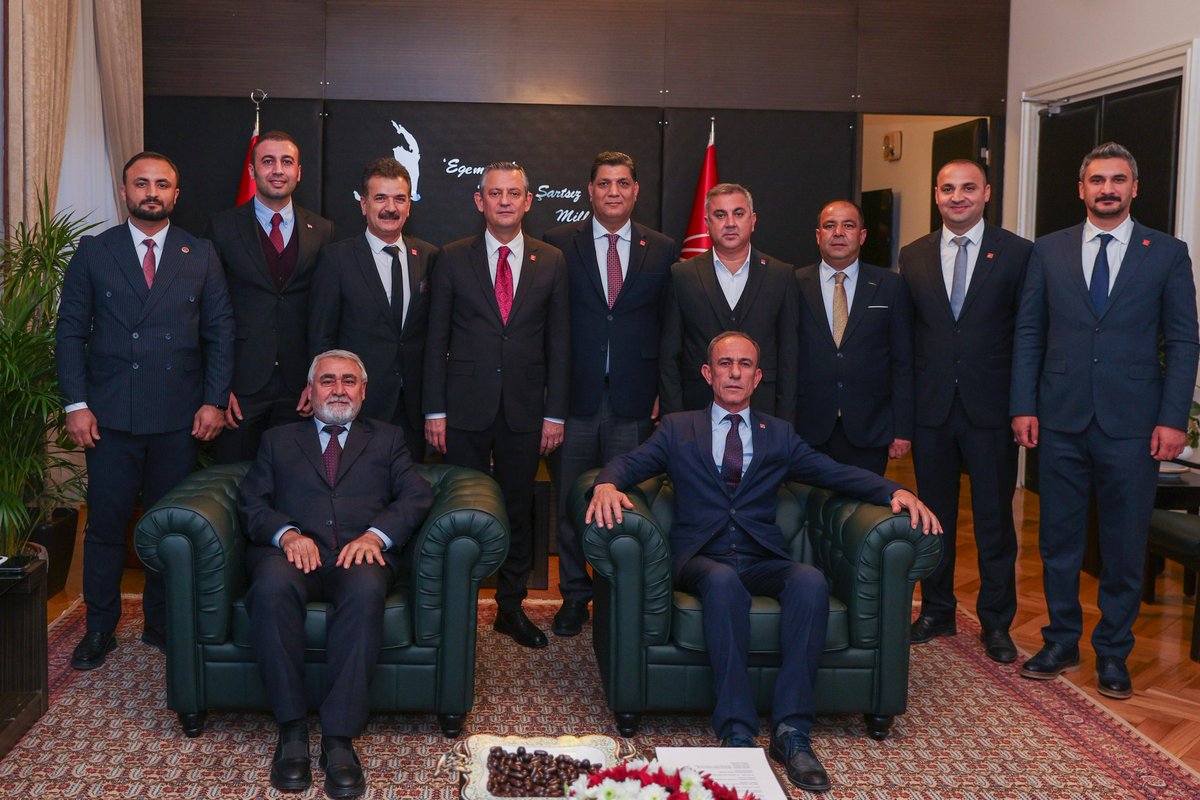 seydiahmetkls27's tweet photo. İşte genel başkanim
İşte örgüt tanıyın bizi https://t.co/SjA98QKhNo