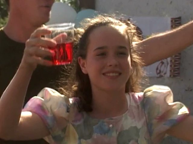 firstnamelastga's tweet photo. @pemisssss I always forget she was in trailer park boys https://t.co/l1jm0R9Thr