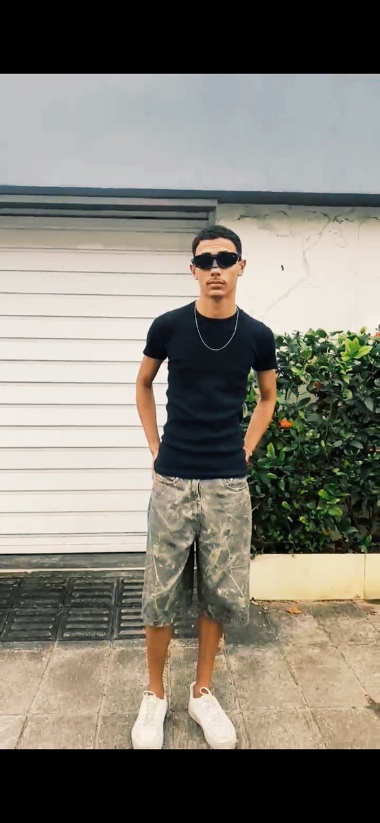 dreehrcrdo's tweet photo. #MyOhMySelfies  So if you want me 💫 https://t.co/sM35atL1PM