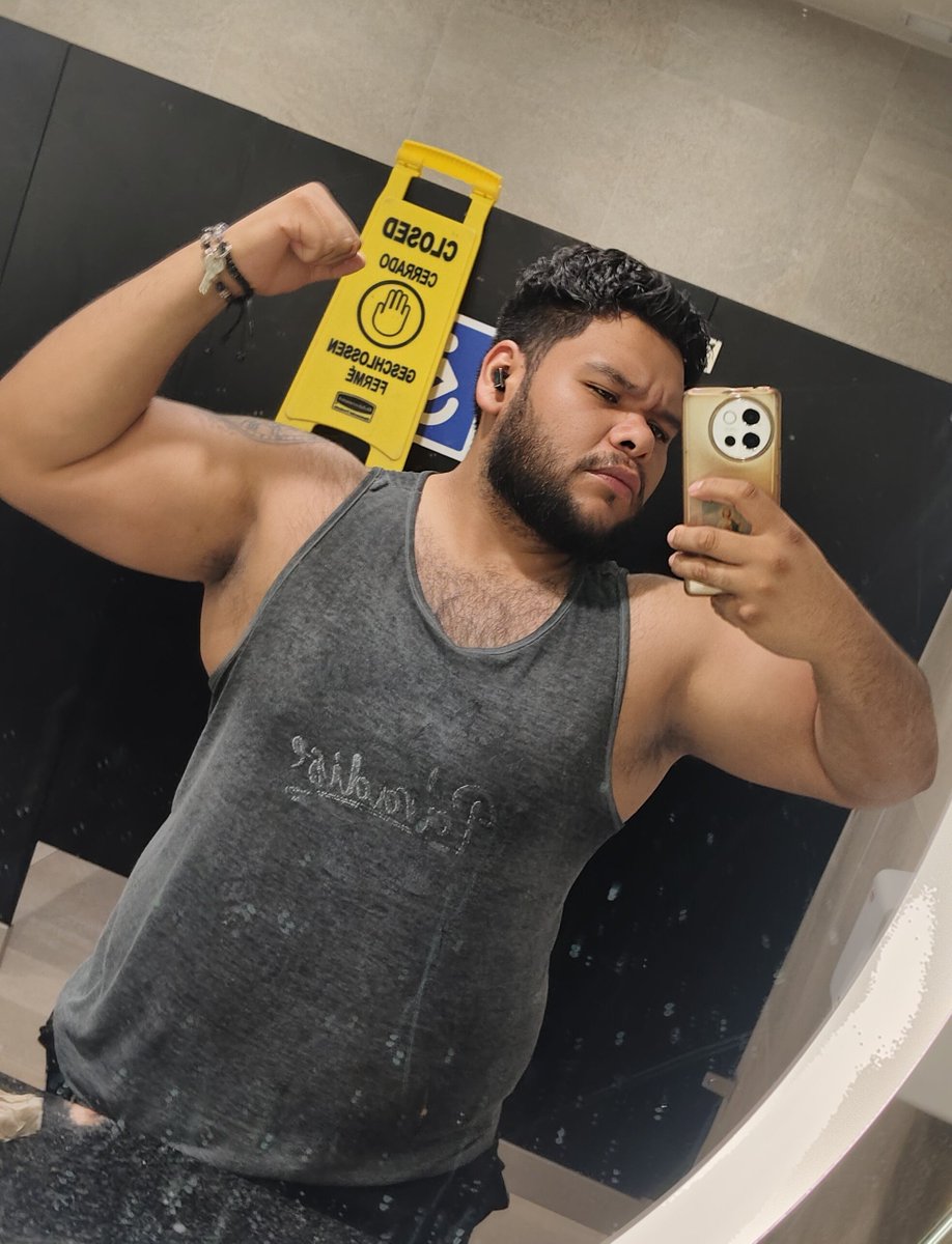 Eri63020K's tweet photo. π€π§‘ππ€π€
π»π»π»π»π»
Un osito mΓ‘s β
#GayBear
#BearCommunity
#MuscleBear
#GayMuscle
#BearPride
#GayFitness
#Cub
#Daddy
#GayLatino
#gaymexicano https://t.co/Fm5PN450gy