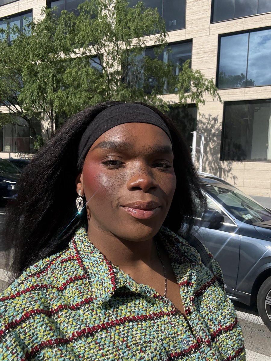 𝙰𝙽𝙰𝙽𝙸𝙰 tweet media