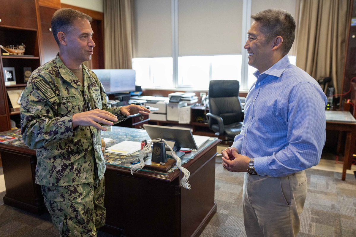 SECNAV tweet picture
