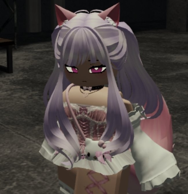 MyaVT__'s tweet photo. LIVE ON 🔴
Sextou com Roblox e bate papo vem com a gente ^^ 

>  https://t.co/vOGgIhVwnB

🎮 @ZephyrdaMya

lurks ajudam bastante ♡ https://t.co/qYwuCUArAl