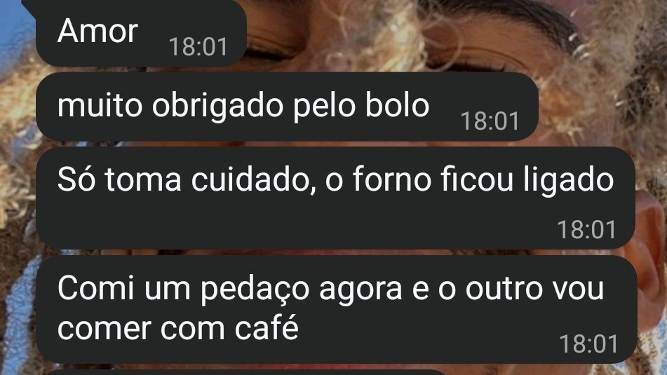 bolodelaura's tweet photo. Fui tentar ser romântica e deixar um bolo assado pro meu preto e a mensagem q eu recebo: https://t.co/6EAykuVLbH