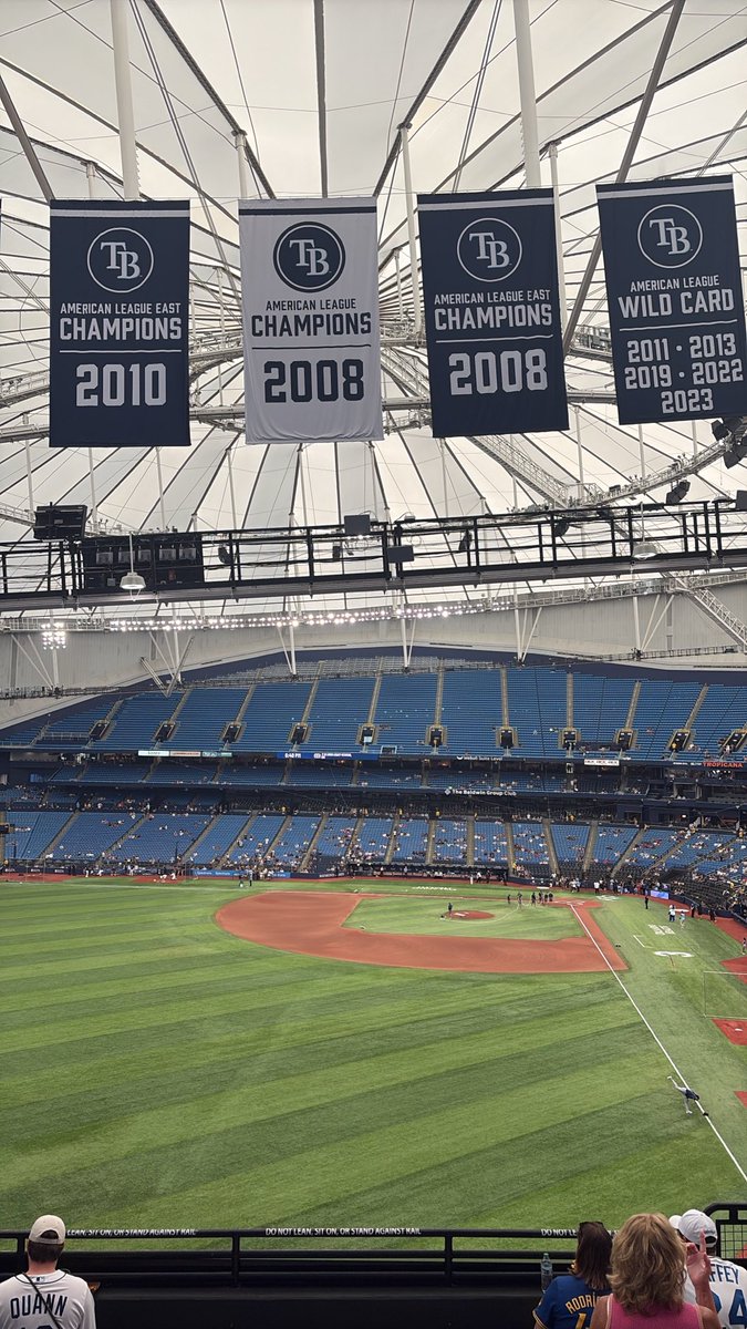 Rome_de_Rod's tweet photo. At the #raysup  let’s go!!! https://t.co/kEetDdNJ3Y