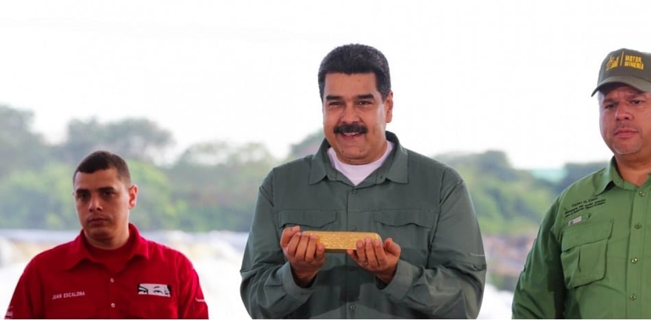 GESANDA's tweet photo. @Bitacora58news Forma de “pago” 
Hicieron un “buen negocio”, unos y otros. 
Los turcos codician el oro y los criollos no se quedan atrás. https://t.co/YwbDE4vs5g