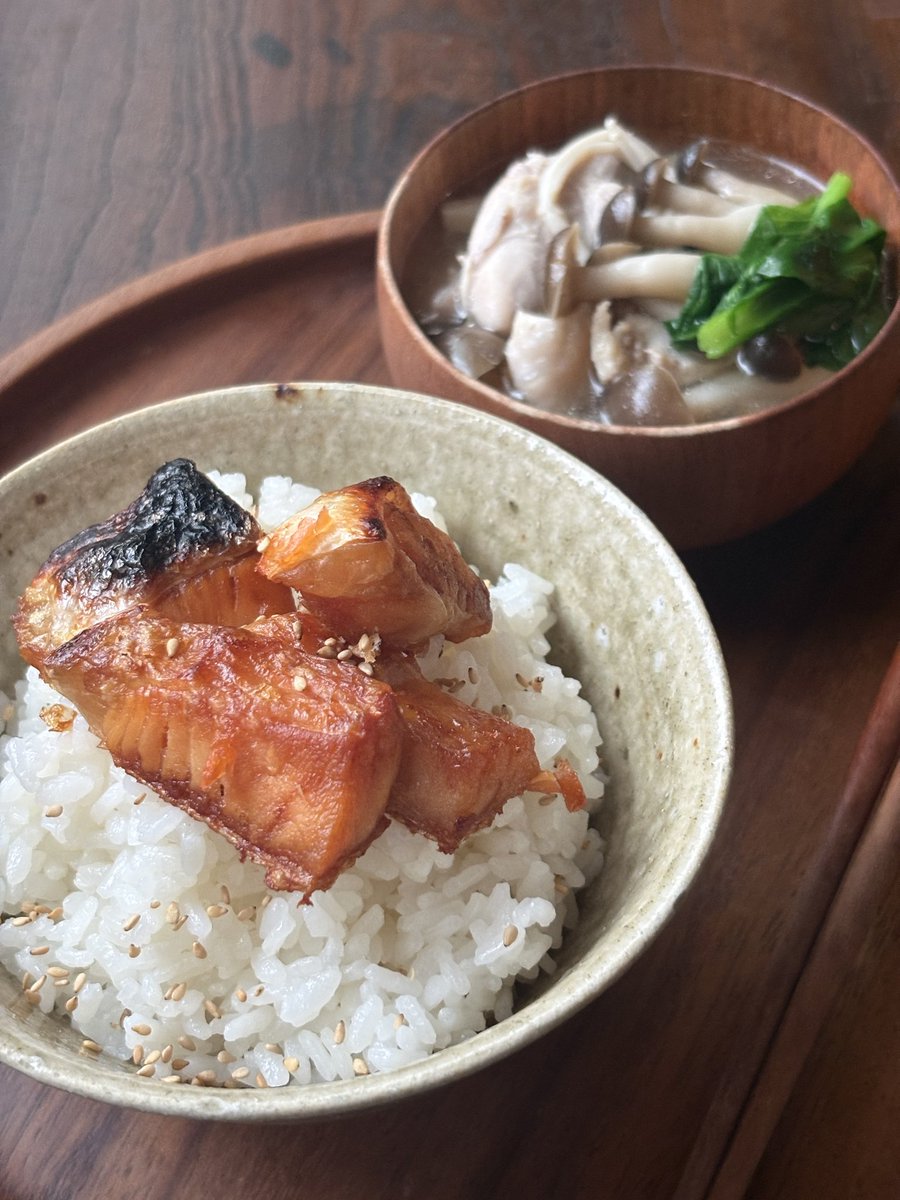 Yamasan_1110's tweet photo. 土曜日。今日の朝ごはん。 https://t.co/Yaaz0zDrHL