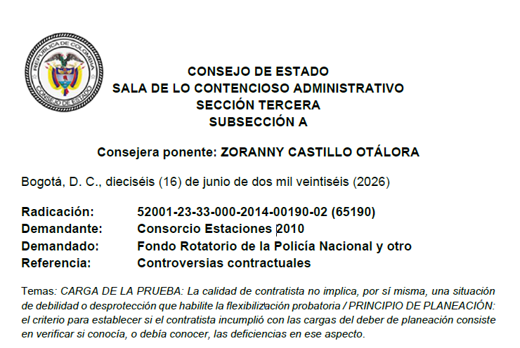 comprapublica_'s tweet photo. ⚠️El desequilibrio económico no equivale al incumplimiento contractual y, por supuesto, las fallas en planeación no generan desequilibrio pero sí pueden generar incumplimiento contractual

¿Cómo acompasar esto con el deber de colaboración de los contratistas?

Aquí les contamos👇

En reciente sentencia, el Consejo de Estado reitera la diferencia entre ambas instituciones: una cosa es el desequilibrio económico que sucede por hechos sobrevinientes, y otra es el incumplimiento contractual, que acontece por un comportamiento antijurídico de una de las partes.

Las fallas en la planeación por parte de la entidad no son causa de desequilibrio económico del contrato, pero sí pueden comprometer la responsabilidad contractual de la entidad estatal, en la medida en que es esta la principal llamada a entregar a sus contratistas la información y estudios necesarios que permitan darle cumplimiento al negocio jurídico que se propone.

No obstante, los contratistas, cuando proponentes, son realmente los expertos conocedores de lo que se requiere contratar, por lo que el alto tribunal reitera el famoso "deber de colaboración" con la entidad estatal, en la medida en que (i) deben informar las deficiencias del proyecto licitado, y (ii) deben abstenerse de participar en un proyecto cuyas condiciones anticipan un resultado no satisfactorio.

¿Cómo acompasar el deber de planeación de la entidad con el deber de colaboración de los proponentes?

Pues bien, el Consejo de Estado reitera en que el debate se centra en verificar si durante la fase de selección, el contratista conocía, o debía conocer, las deficiencias del proyecto. De ser afirmativo este supuesto, el contratista falla a su deber de colaboración imposibilitando su reclamación por fallas en la planeación a cargo de la entidad

Descarga aquí👇
https://t.co/gOWOWtYqDC