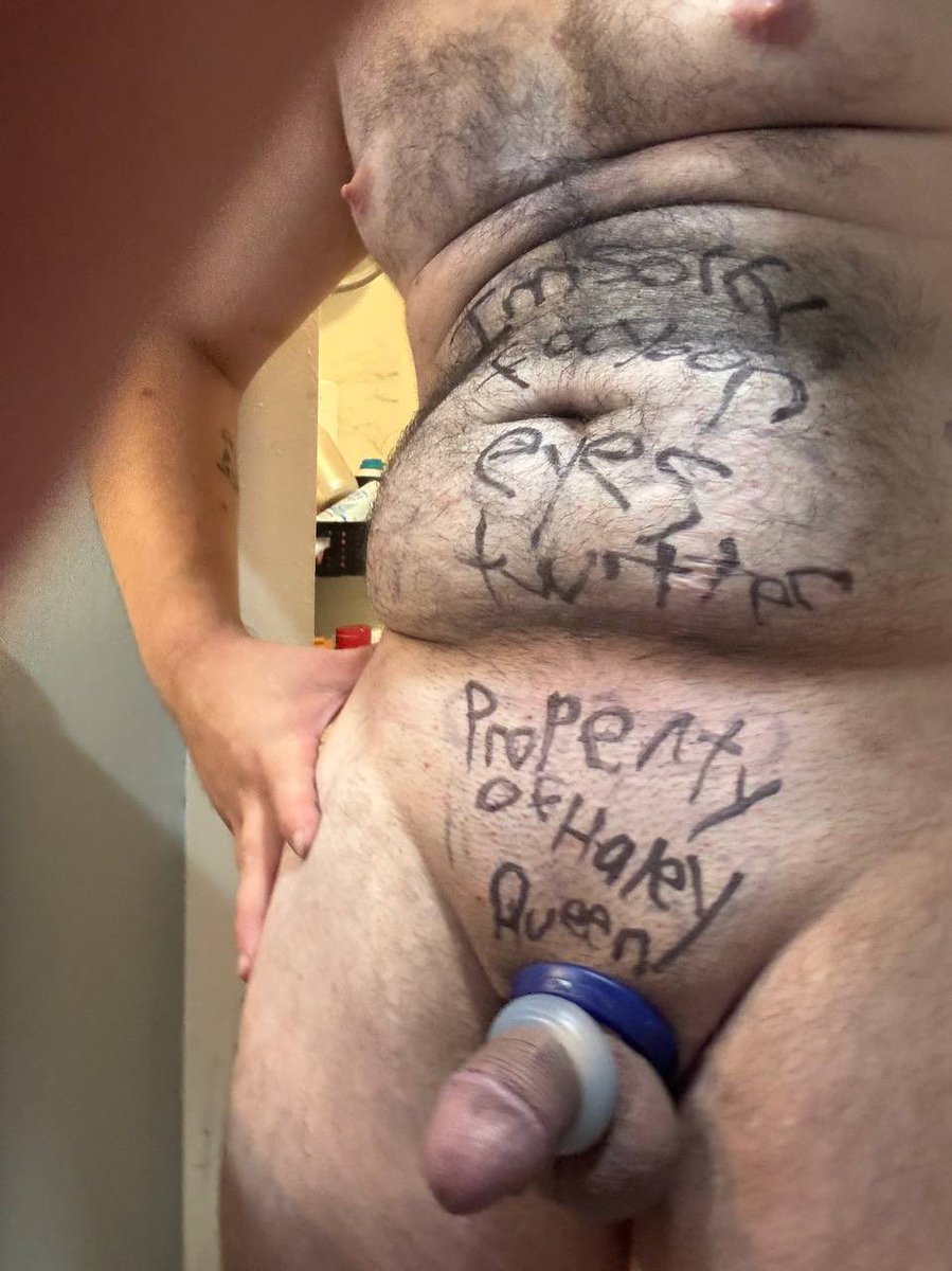 GoddessHaley952's tweet photo. 🤣🤣this little pathetic sissy he says sorry for you guys😈🤣 god do i love owning these bitches @femgooned https://t.co/XafMlyBv33