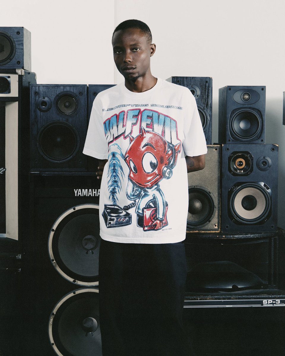 HALFEVILCO's tweet photo. FESTIVAL COLLAB TEES NOW AVAILABLE ONLINE! https://t.co/RVdB7uMF5T