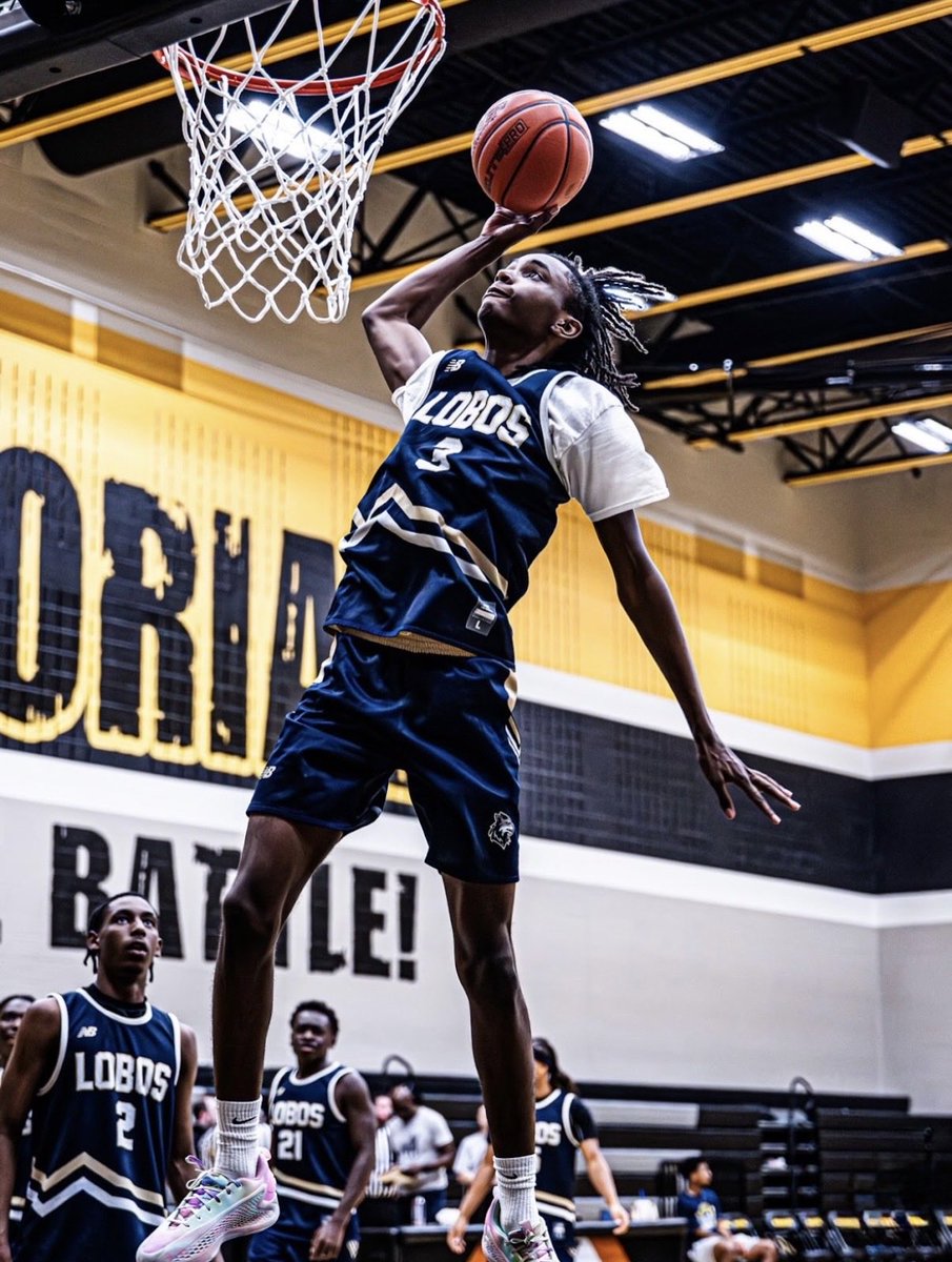LEBoysLoboHoops's tweet photo. The “Showtime Lobos” sequel is coming to a basketball court near you this Fall. Stay tuned! 2026-2027 

#highschoolbasketball #LELobos #collegecoach https://t.co/VSJXVxjuXW