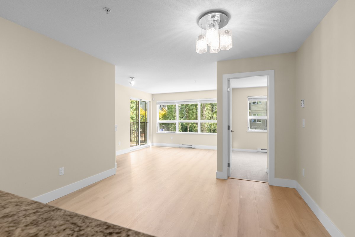 anitachanCA's tweet photo. 218-6800 Eckersley Rd
JUST SOLD JULY 4, 2026!

Bright &amp; spacious South-facing home with 819 sq ft of living space with 2 BDRMS &amp; 2 BATHS. 

Call 604-258-8866 to get the same results.

RE/MAX Austin Kay Realty &amp; RE/MAX Anita Chan Realty
110-6086 Russ Baker Way, Richmond BC V7B 1B4 https://t.co/zs43DMjtnm