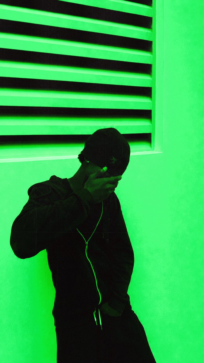 TopTierDeo's tweet photo. Locked in. 🟢 #swag https://t.co/LLrKpC0EKk