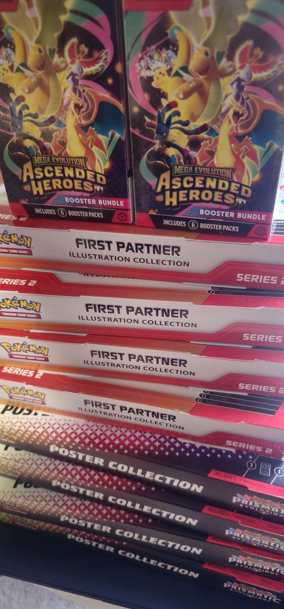 MrShyGuy_01's tweet photo. Mail day! 
Target > Walmart 
All manual hits! https://t.co/mkTnTnk8cU