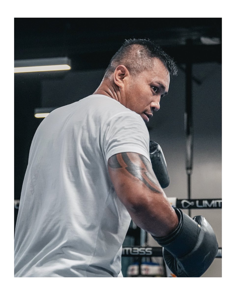 TheRealMGesta's tweet photo. Embracing every session with purpose and discipline 🥊🔥 @Everlast_ 

📸 @NeilMacasadia 

#MercitoGesta #TeamSomodio #TeamEverlast #Boxing #NeverStopWorking https://t.co/3eVdSlxmVM