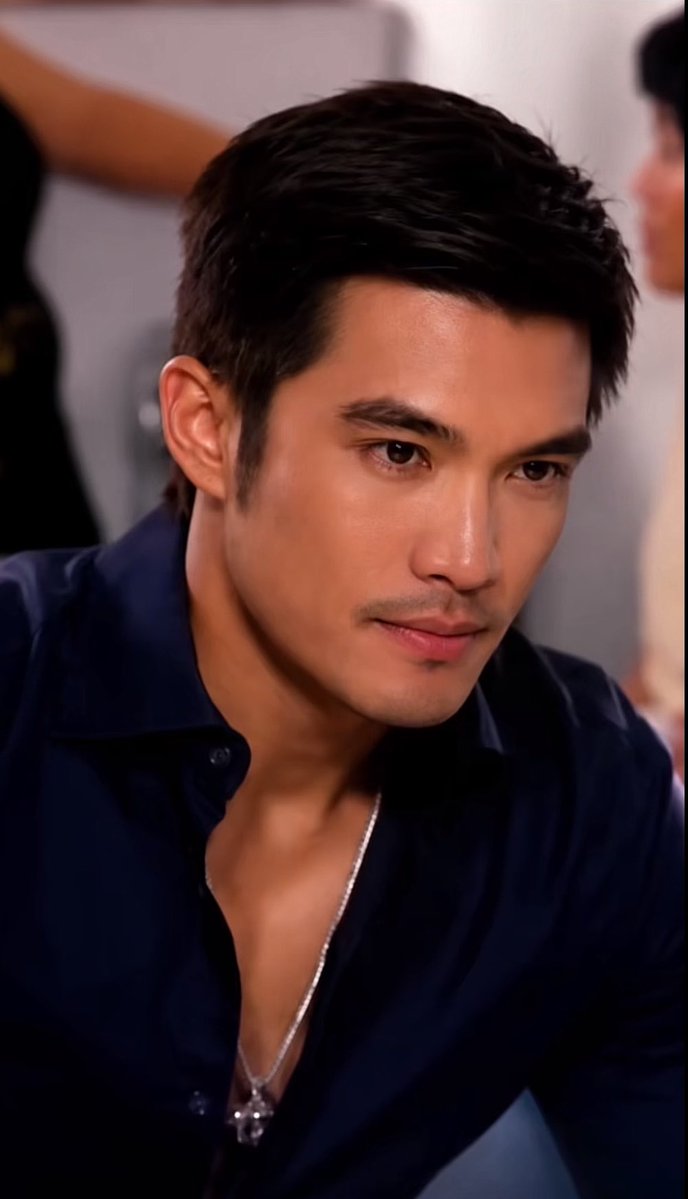 PILOSOPOZ's tweet photo. Diether Ocampo core https://t.co/skJj03gzFZ