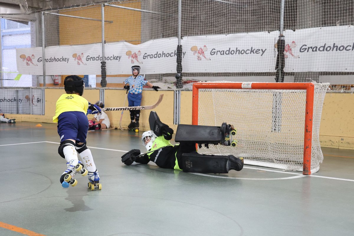 Gradohockey's tweet photo. Día 6 en Gradohockey: concurso de directas después de comer y cierre viendo juntos la victoria de España ante Bélgica en el Mundial de fútbol.

Fotos: https://t.co/mnOzpMjnZ7

#Gradohockey2026 #HockeySobrePatines https://t.co/CGzsKB1nFR