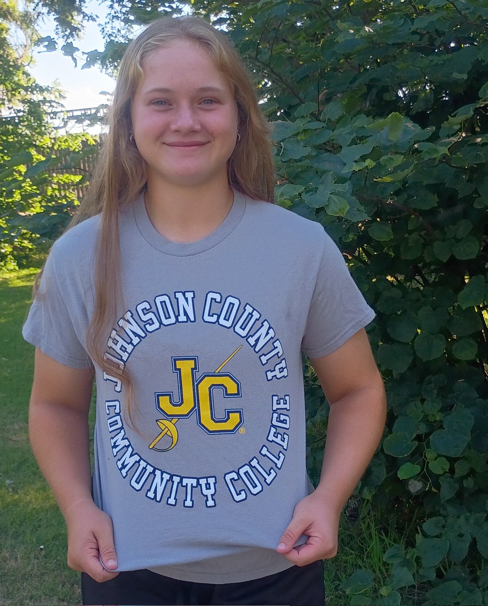 AddiThompson27's tweet photo. @jccc_softball @mattjackson25 #humCavs https://t.co/KMNVEwXgsR