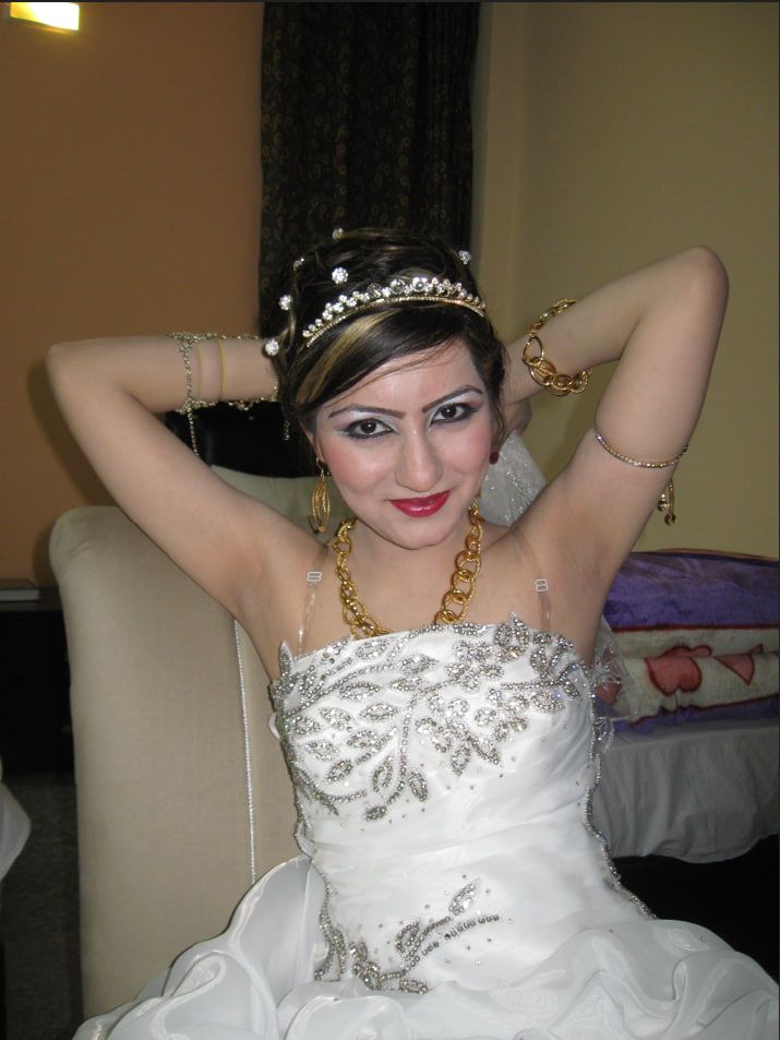 Bron680's tweet photo. @omhagere9 يلي يضيفني ادزلة صوري والله يشهد 
بس مجرد ضيفني واكتبلي بالخاص ((ضفتج زهراء)) وادزلك صوري مباشر https://t.co/L0fwb9eBcx