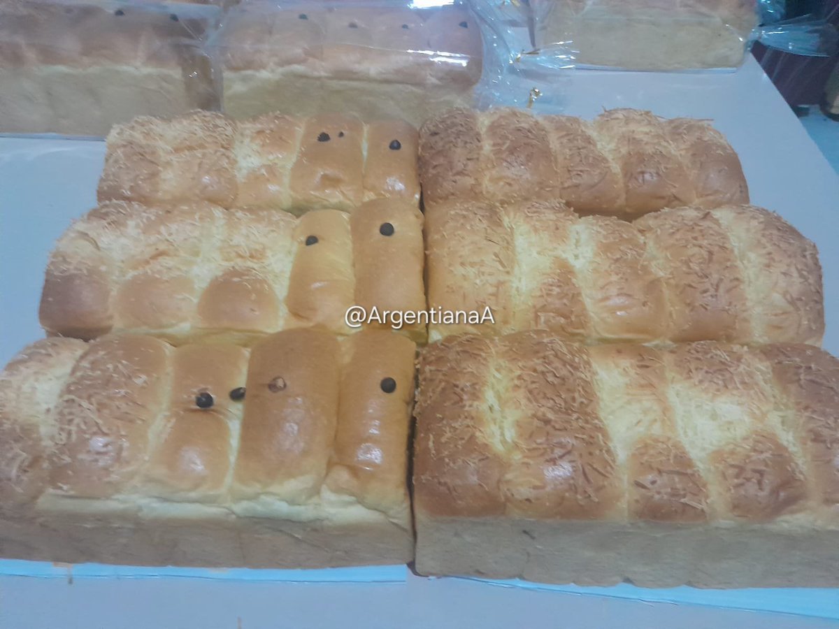 ArgentianaA's tweet photo. Bismillah..
Open PO 
Roti Homemade by Tanteku 🙏😇
Harga
Roti Sobek :
Coklat 30k
Keju 30k
Coklat keju 30k
Sarikaya 30k
Kismis 30k
Smoked beef cheese 35k

Order dm..
Pengiriman dari Gandaria kebayoran baru,Jakseoul. https://t.co/tsksvDVqZO
