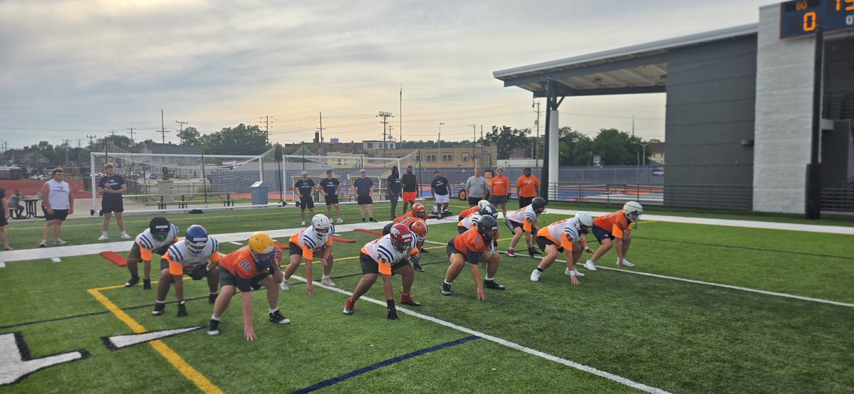 piofootball's tweet photo. Big Man Camp underway!! https://t.co/fv2ZVMHMXy