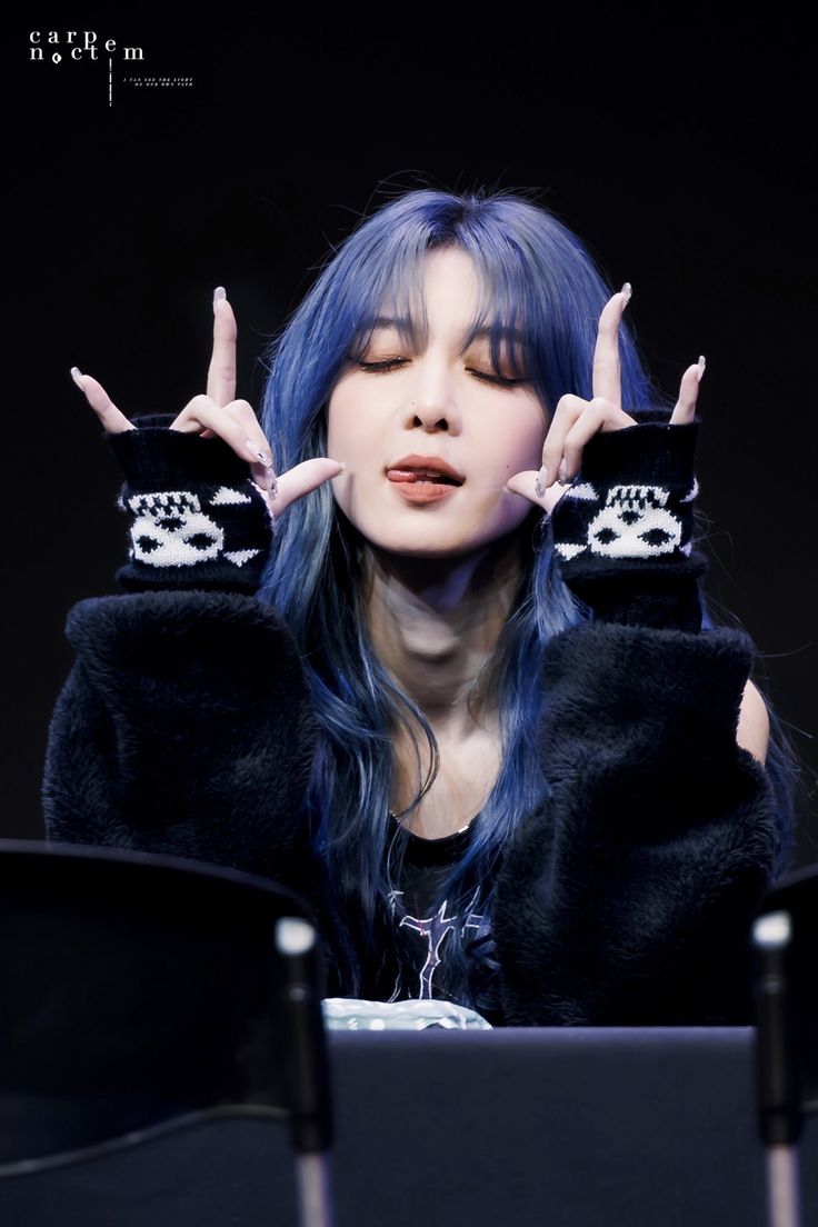 catgirldamii's tweet photo. goodnight, i love yubin :333 https://t.co/AJQSgJPolb