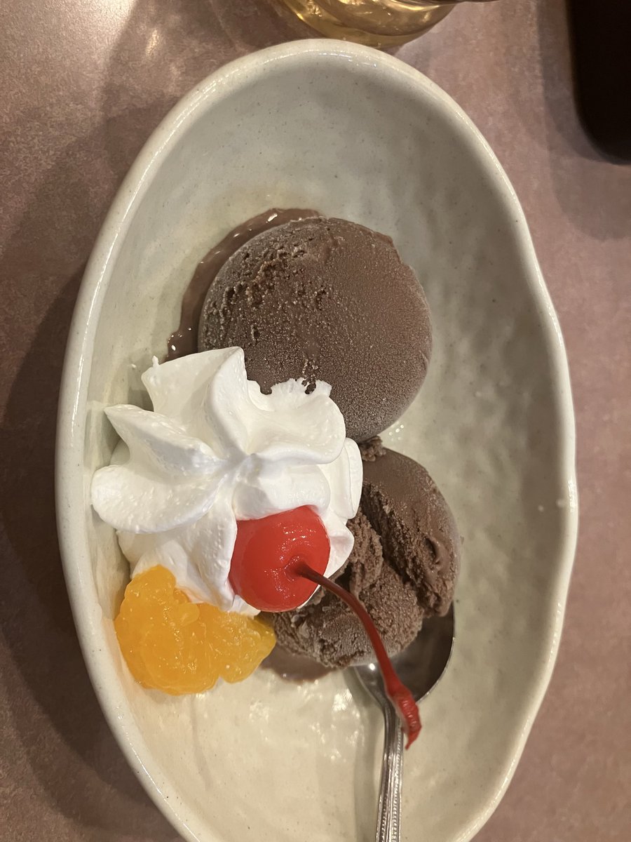 myb_m_'s tweet photo. デザートも食べたよ https://t.co/8oAaJ6iXX4