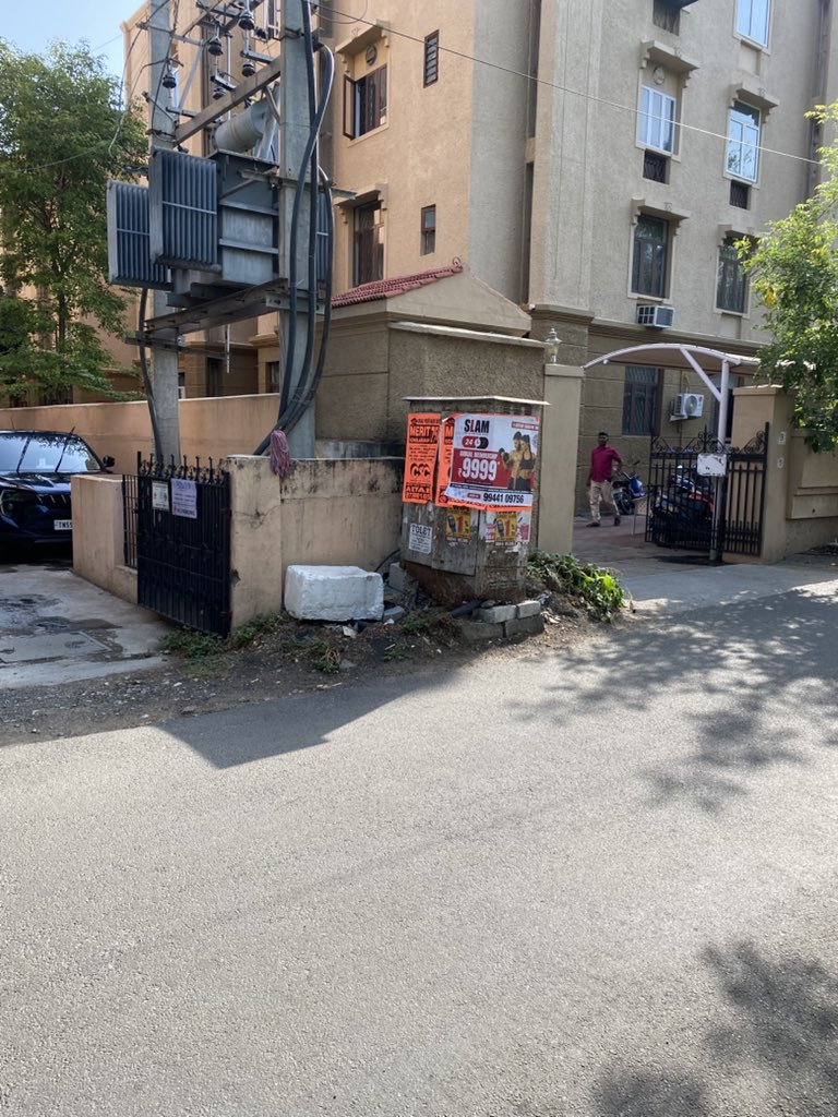 vchinnikrishnan's tweet photo. @chennaicorp 

Please remove unauthorised posters pasted on EB Junction Boxes in violation of MAWS guidelines of ‘Poster Free Tamil Nadu’

July 11 2026 8:20 AM

Gandhi Nagar 1st Main Road ( near Soch shop)

Adyar Chennai 600020

Ward 173 https://t.co/A5aP888oOH