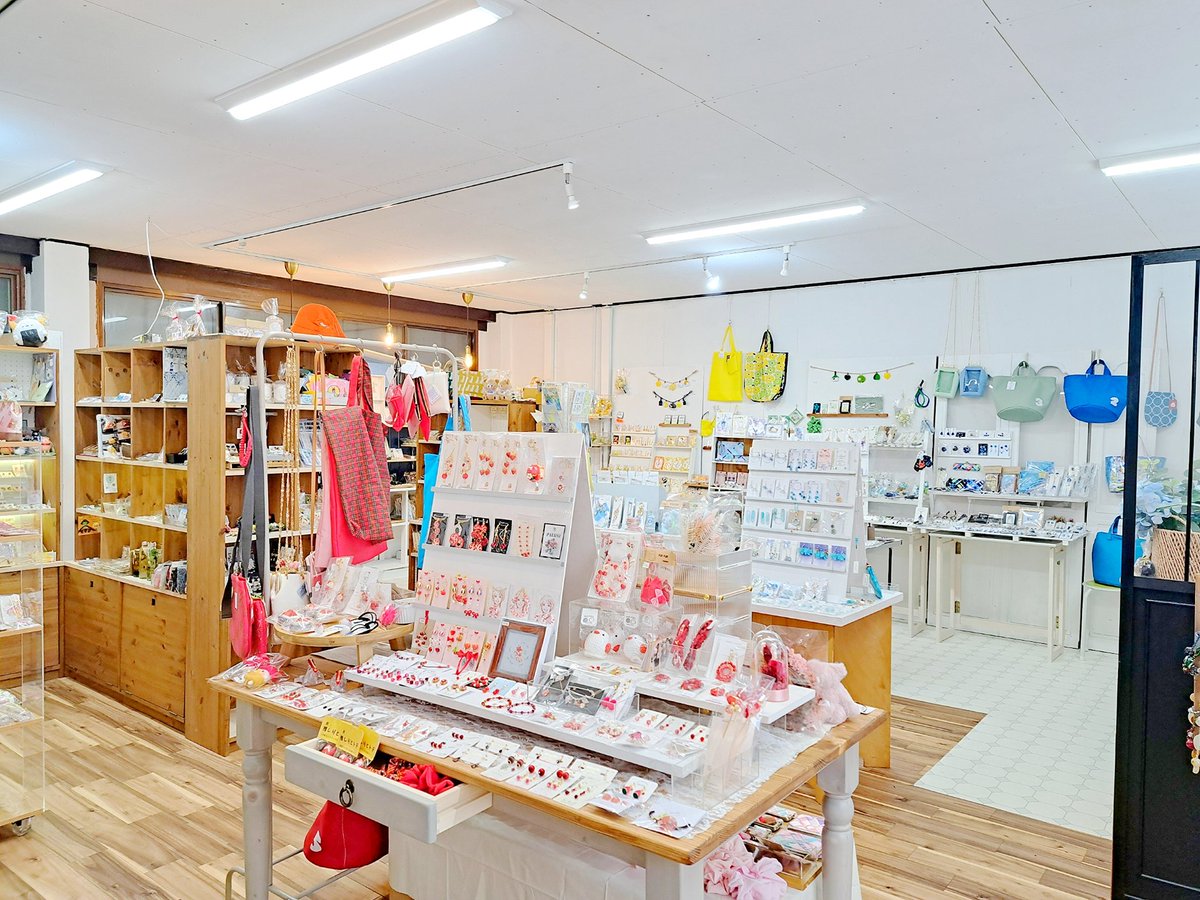 てづくり雑貨店hakomittsu. 本日もopenしております！(*^^*) 森ノ宮店