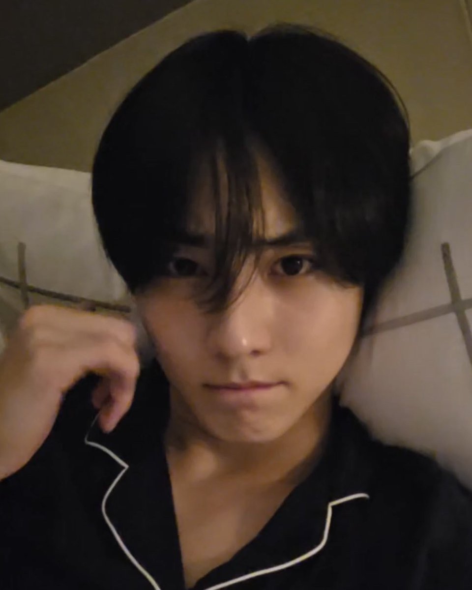 02fantasies's tweet photo. jungwon wasn't exaggerating when he said he's a doll https://t.co/qZ4SPqDc2J